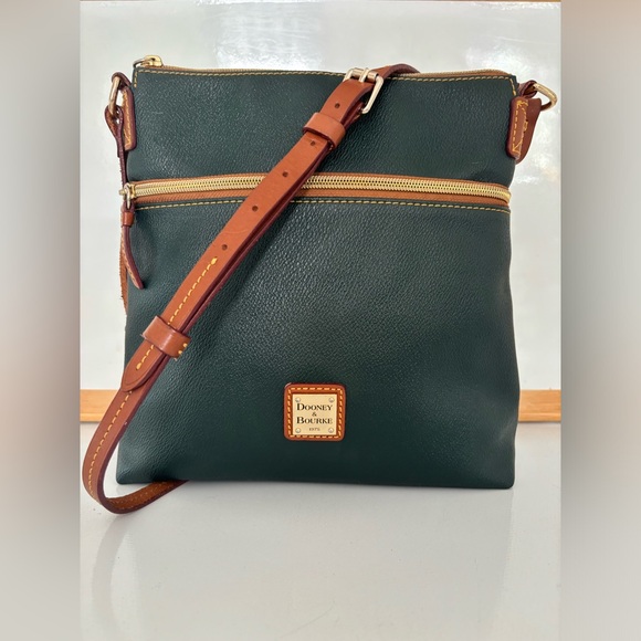 Dooney & Bourke Handbags - Dooney & Bourke Green Crossbody Bag